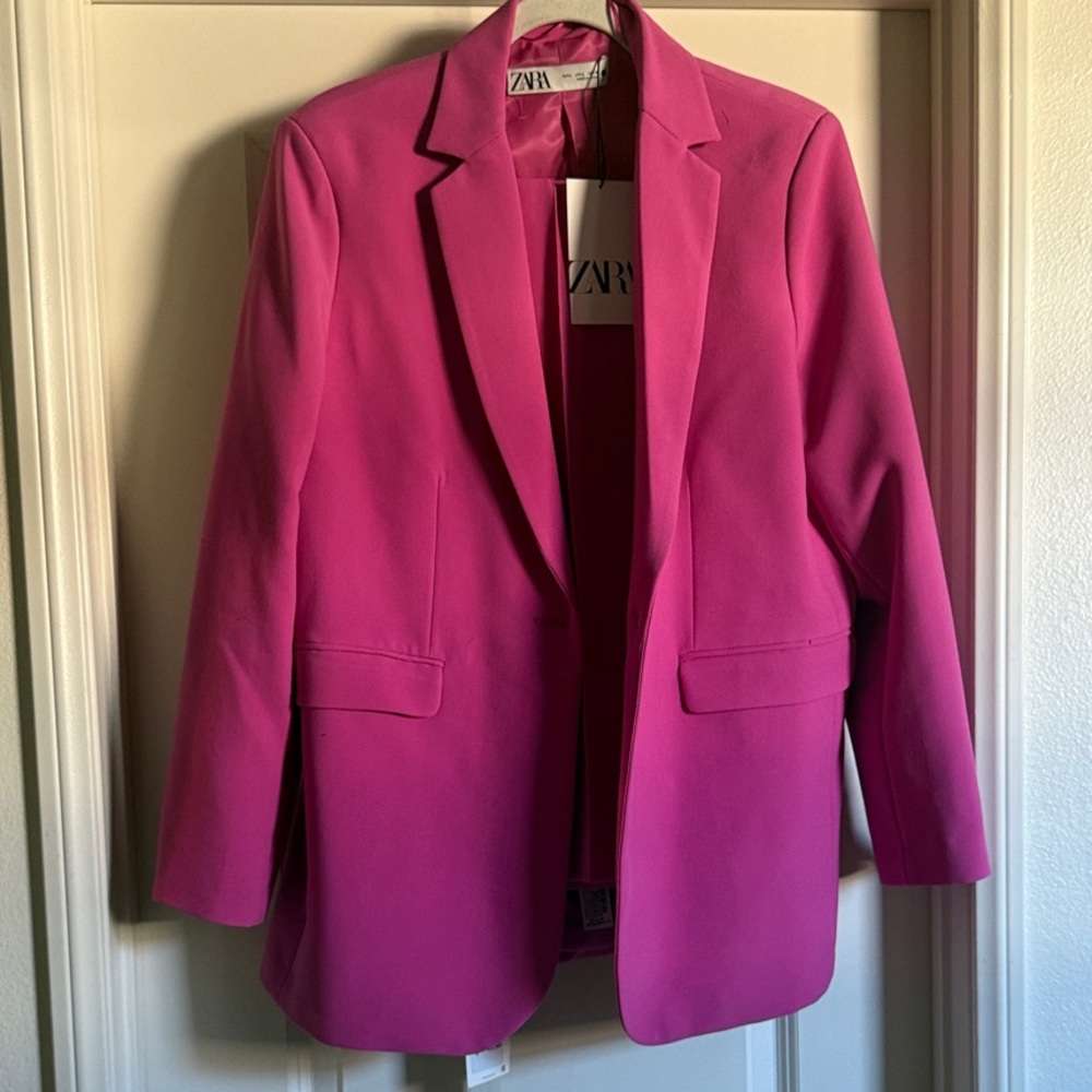 Zara Women's Vibrant Pink Blazer